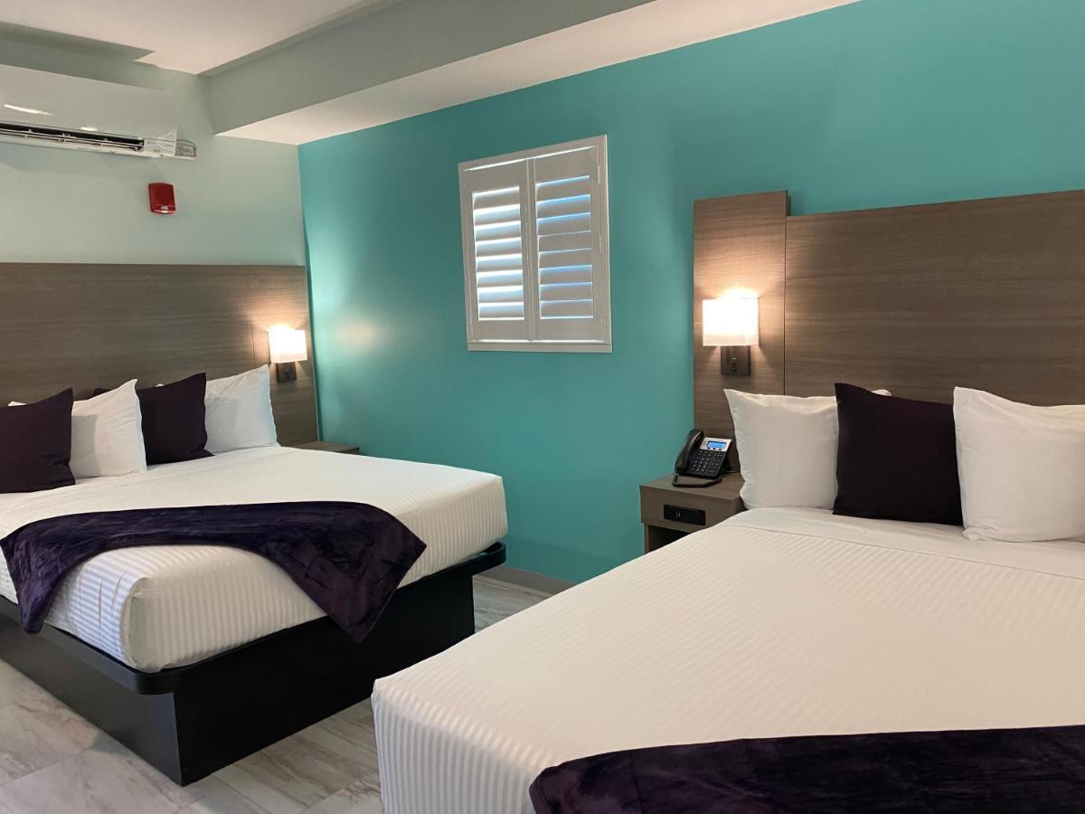 Worthington Of Logan Hotell Exteriör bild