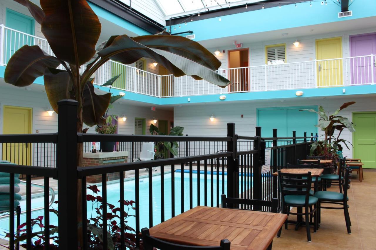 Worthington Of Logan Hotell Exteriör bild